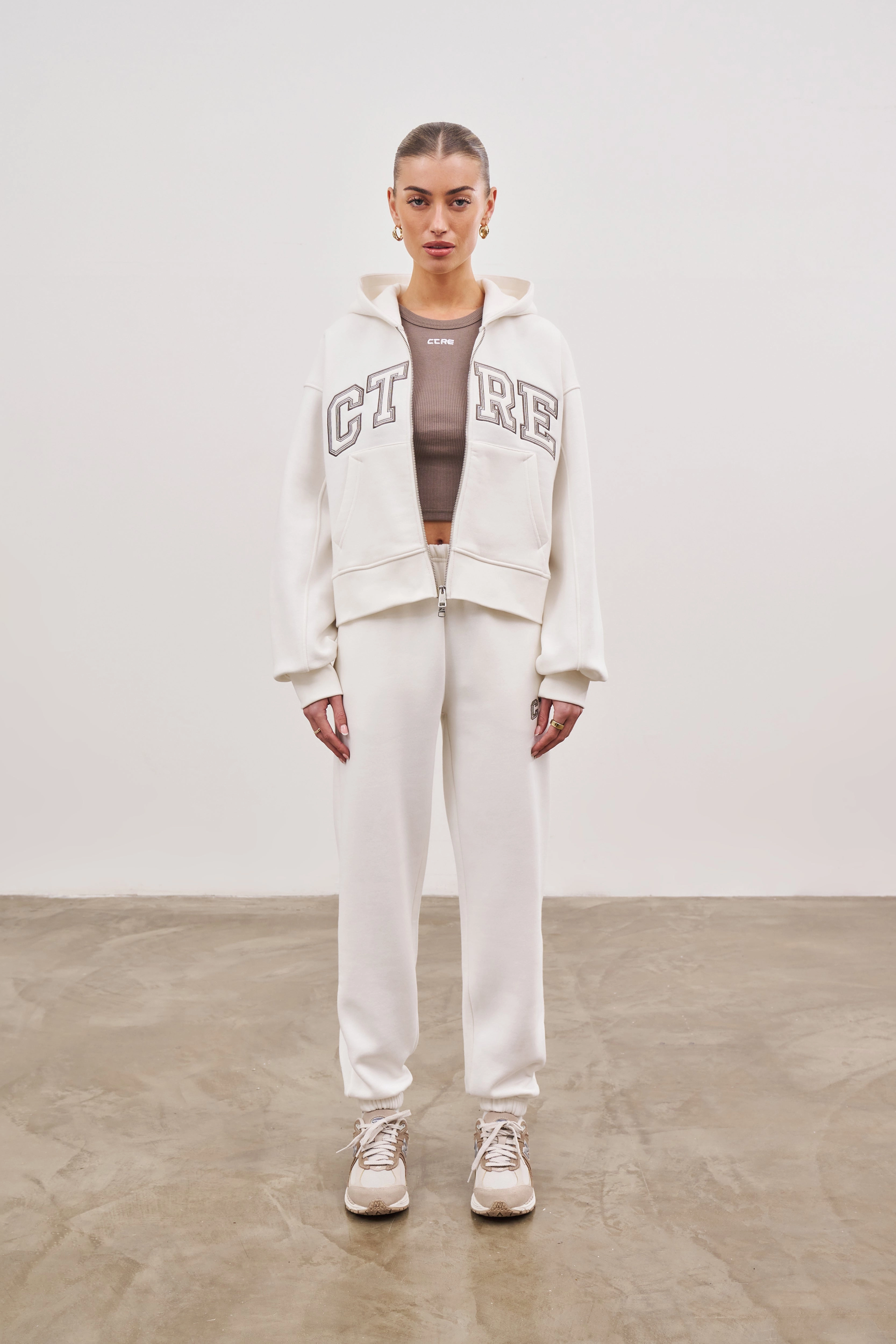 CTRE RELAXED JOGGERS - OFF WHITE