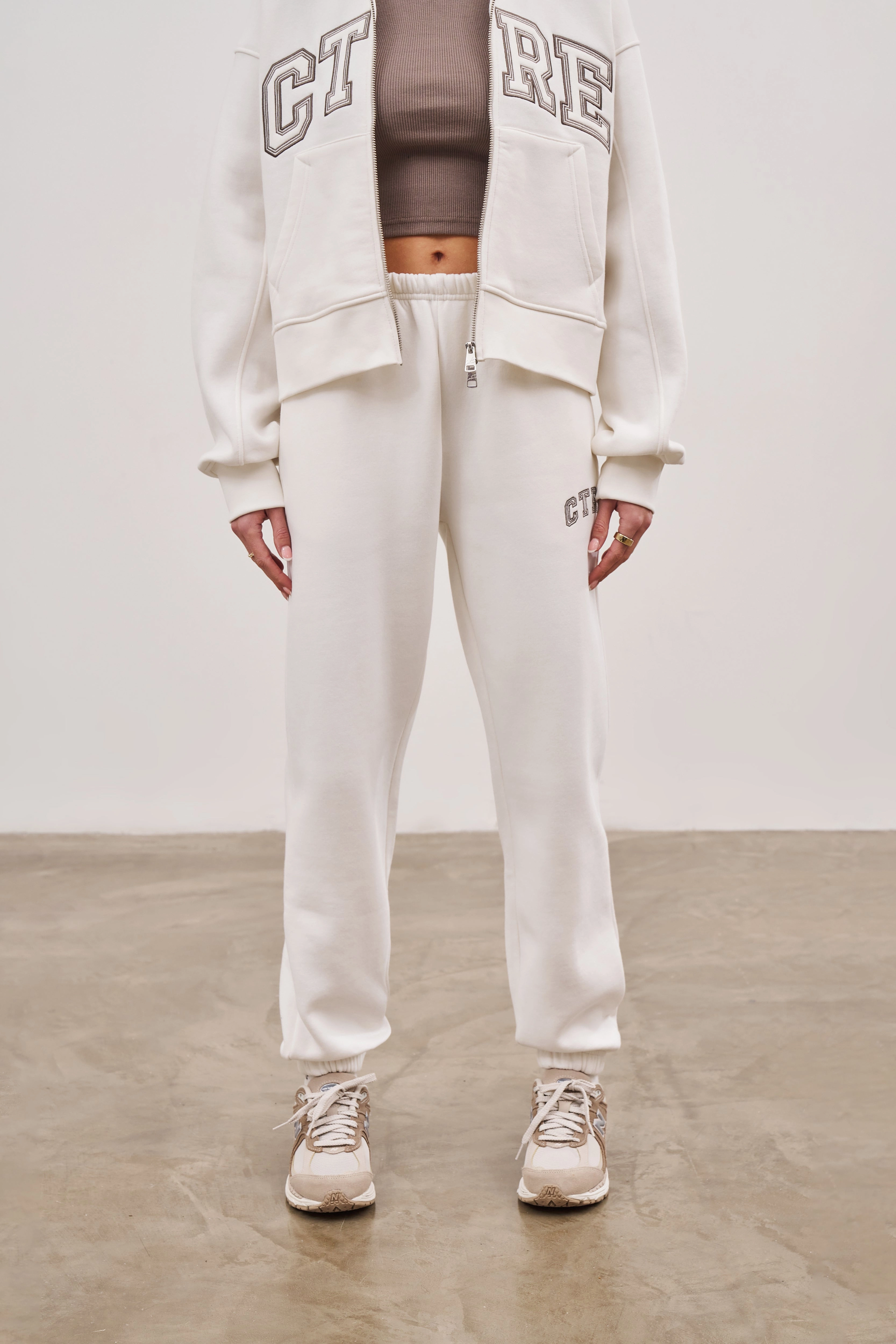 CTRE RELAXED JOGGERS - OFF WHITE