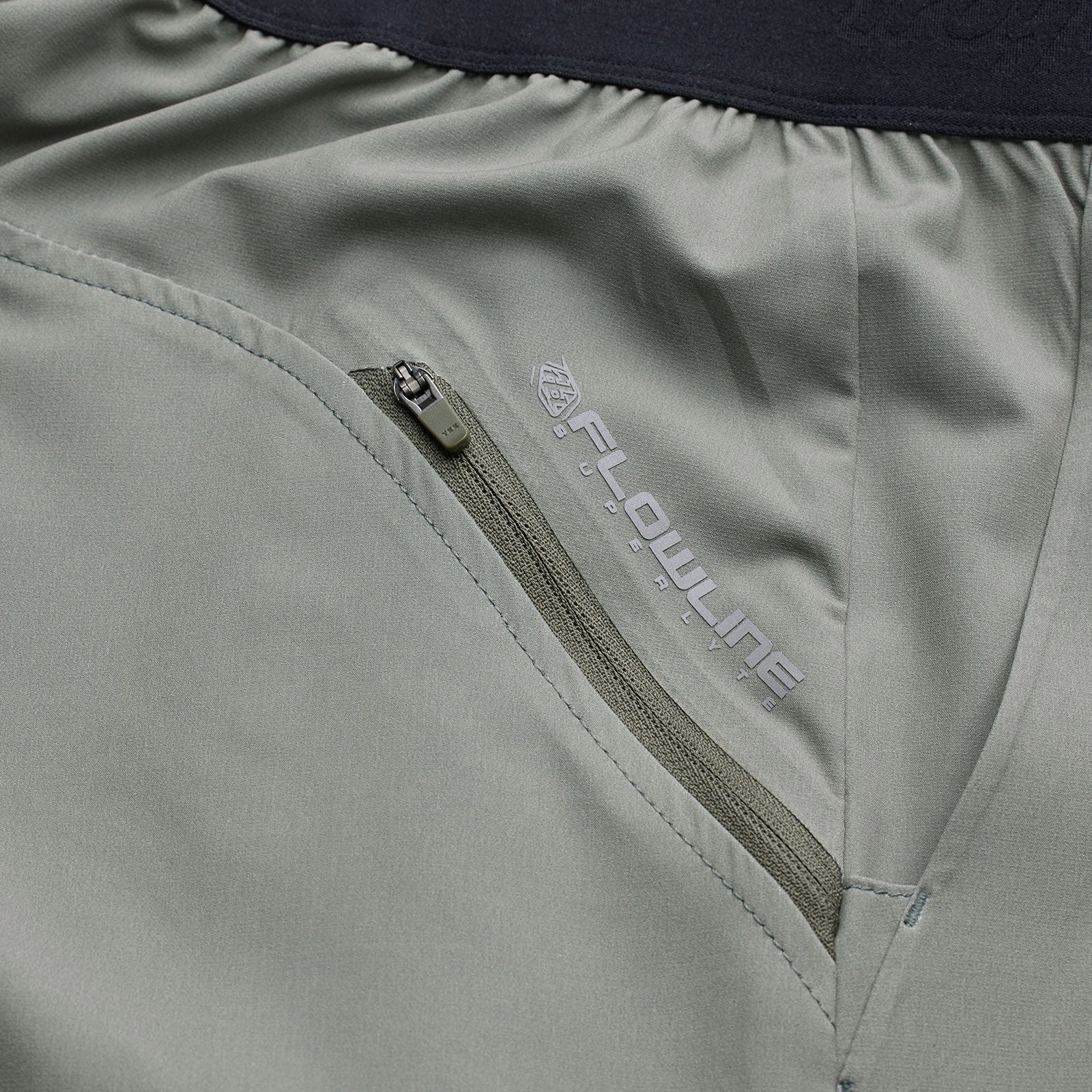 Flowline Superlyte Short Mono Olive
