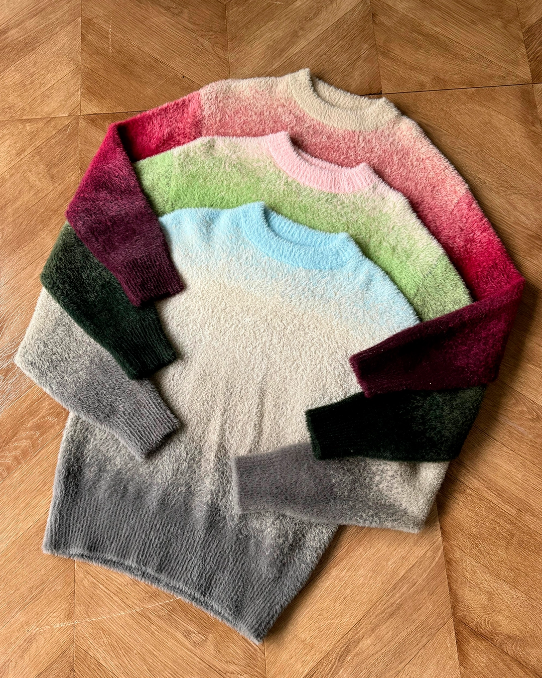 Gradient Cozy Knit Sweater Red
