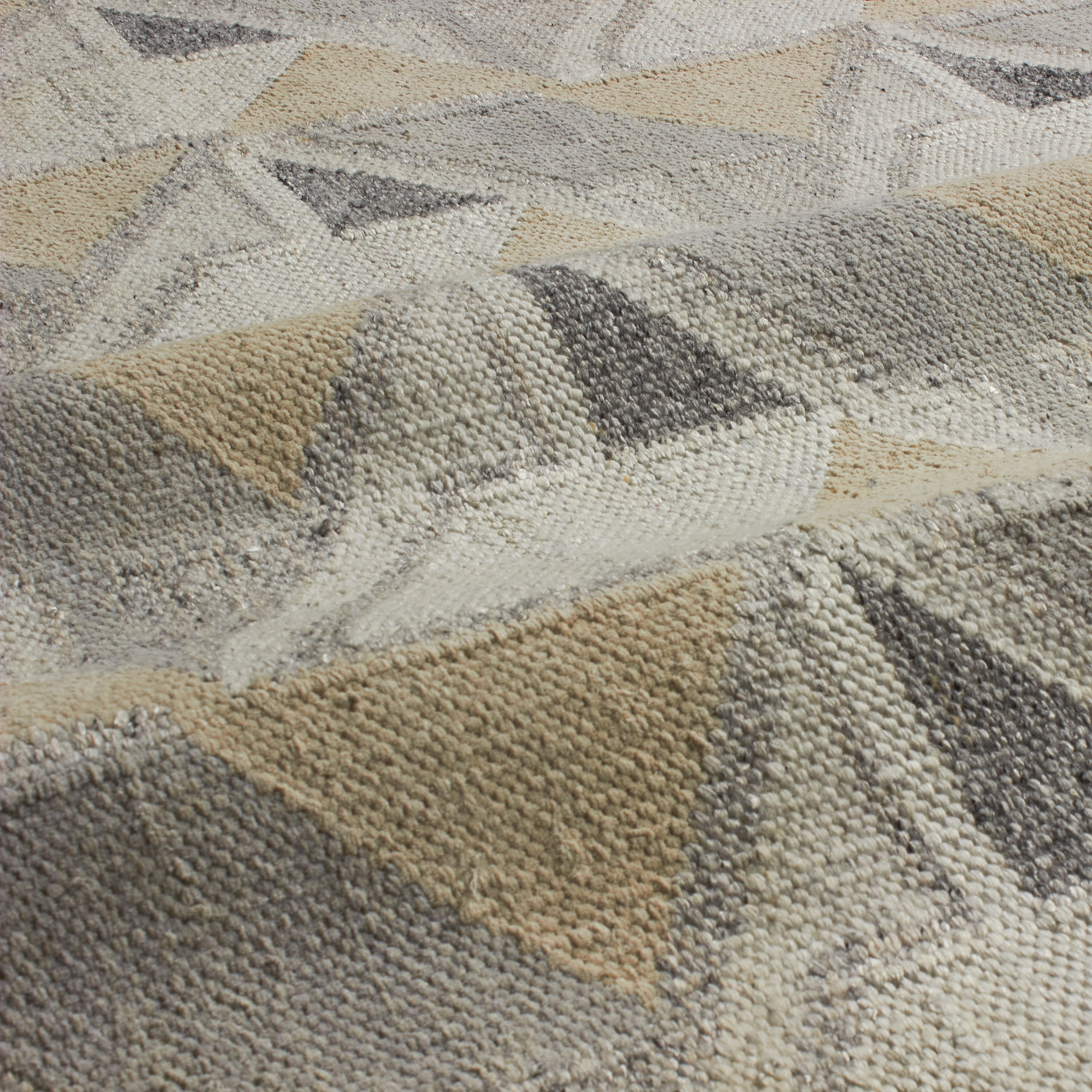 Lund Ivory/Silver