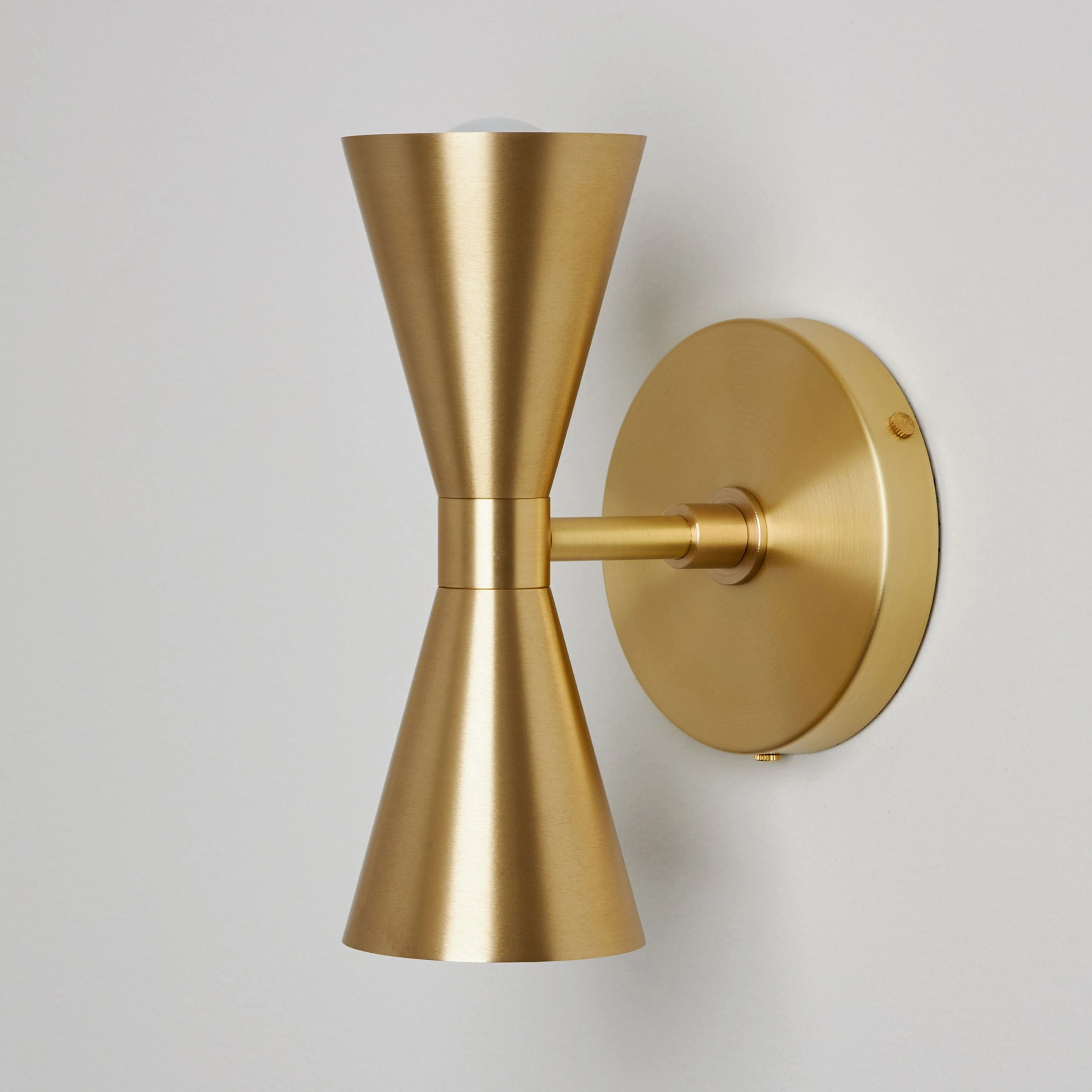 Monroe | Modern Sconce