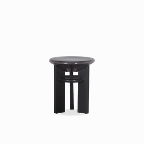 Peyton Pull Up Table