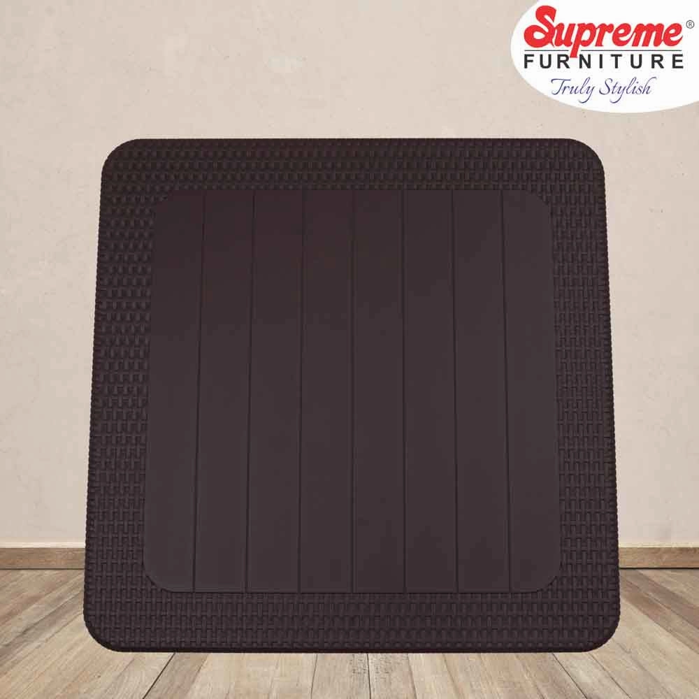 Supreme Dine