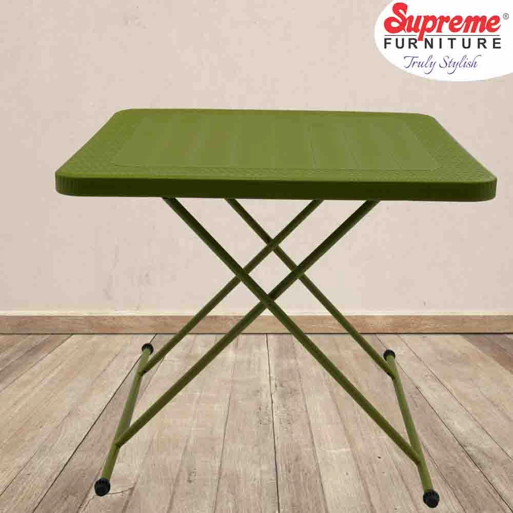 Supreme Dine