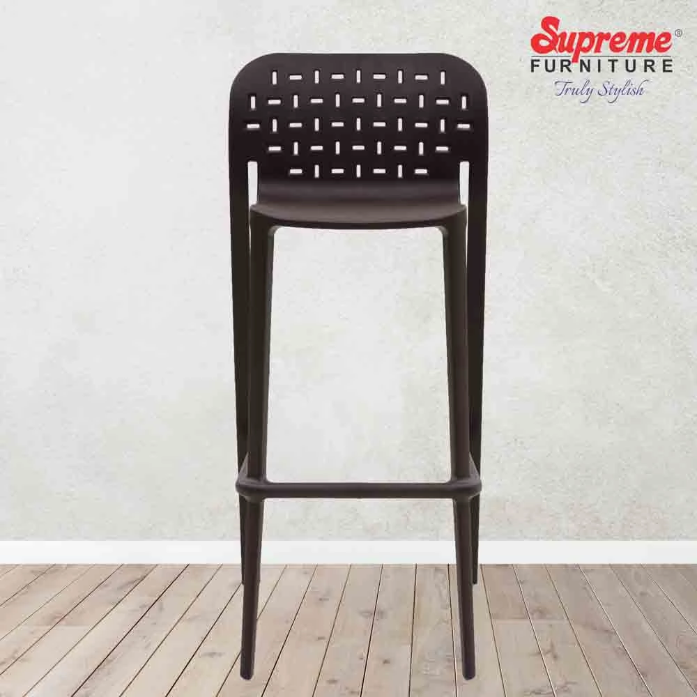 Supreme Pub