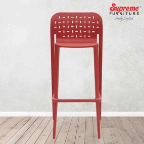 Supreme Pub