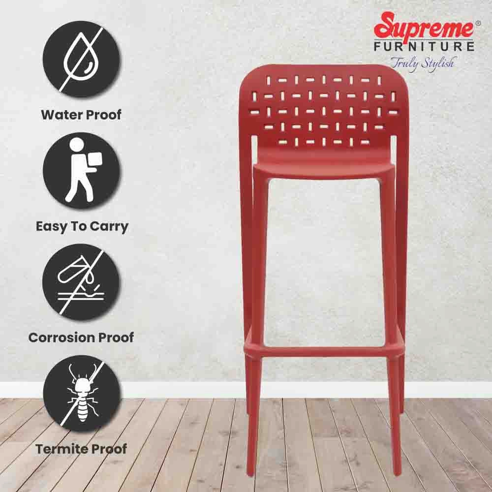 Supreme Pub