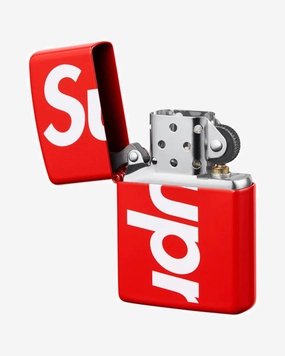 SUPREME SS18 RED ZIPPO