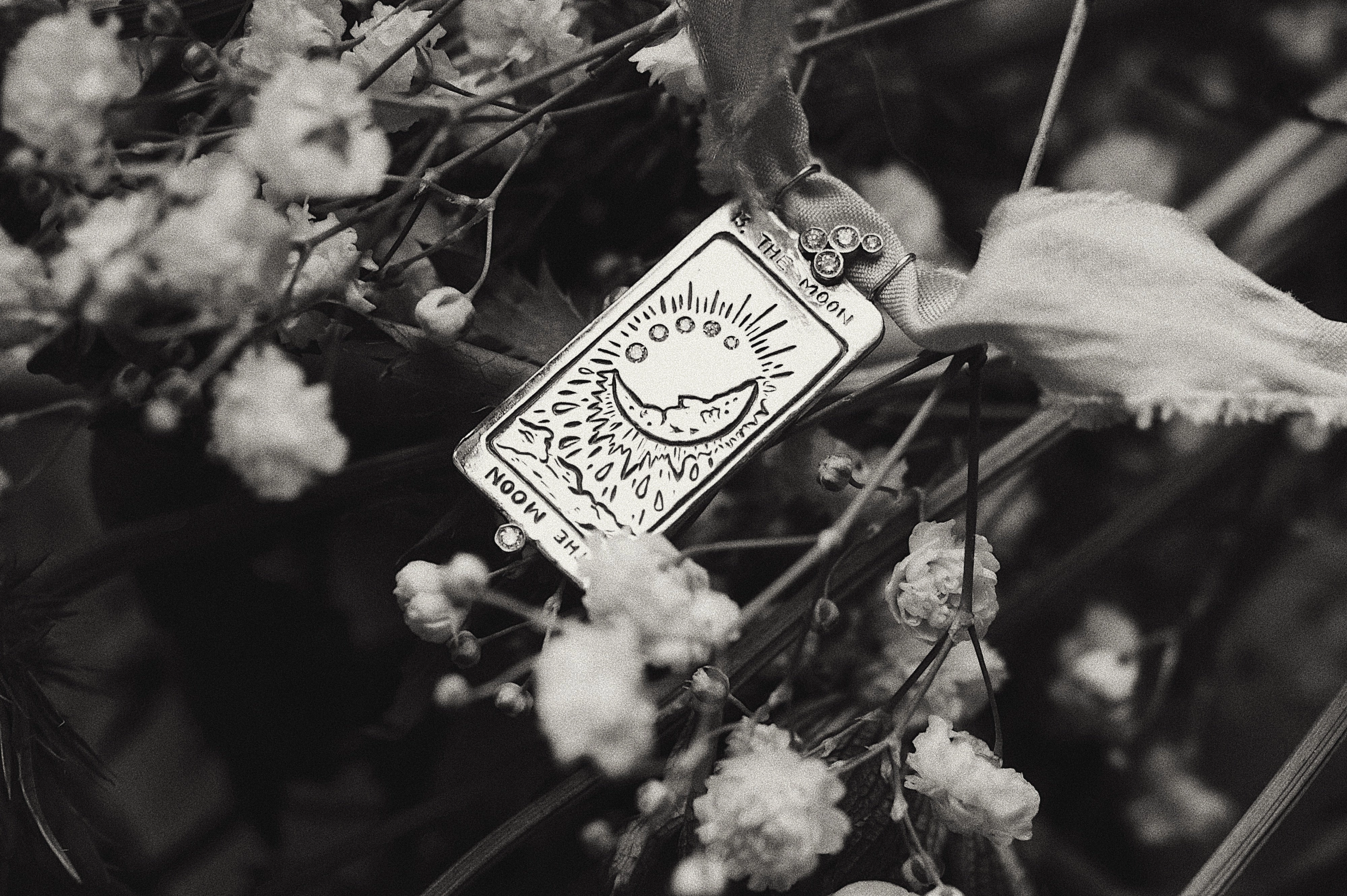 Supreme The Moon Tarot Card Necklace