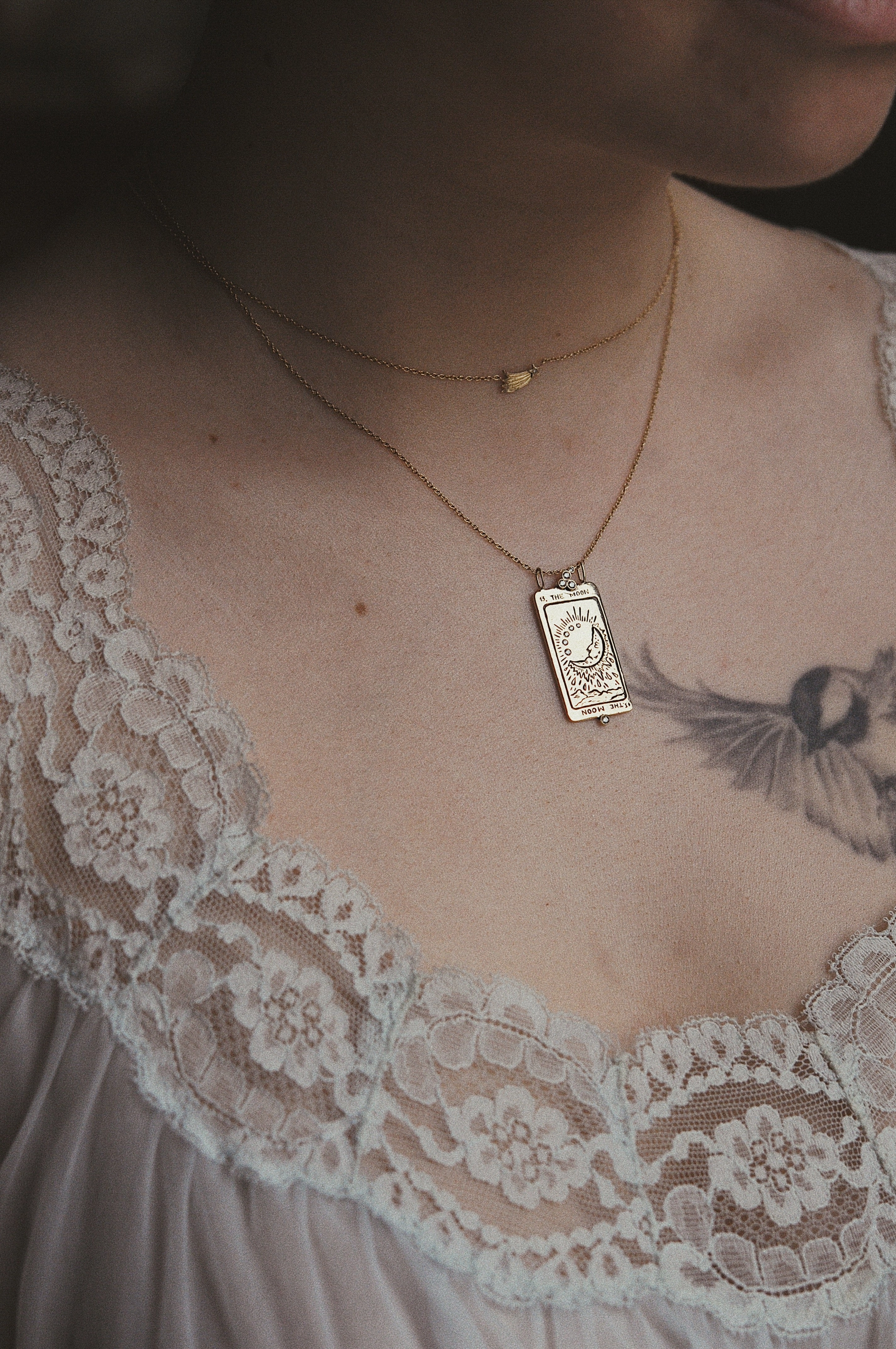Supreme The Moon Tarot Card Necklace